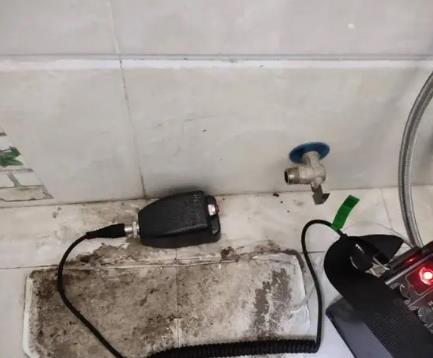 新吴屋顶漏水维修公司分享下卫生间漏水的危害及解决方法